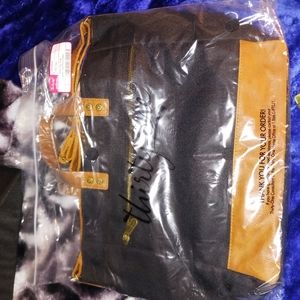 Brand new thirty one step up tote